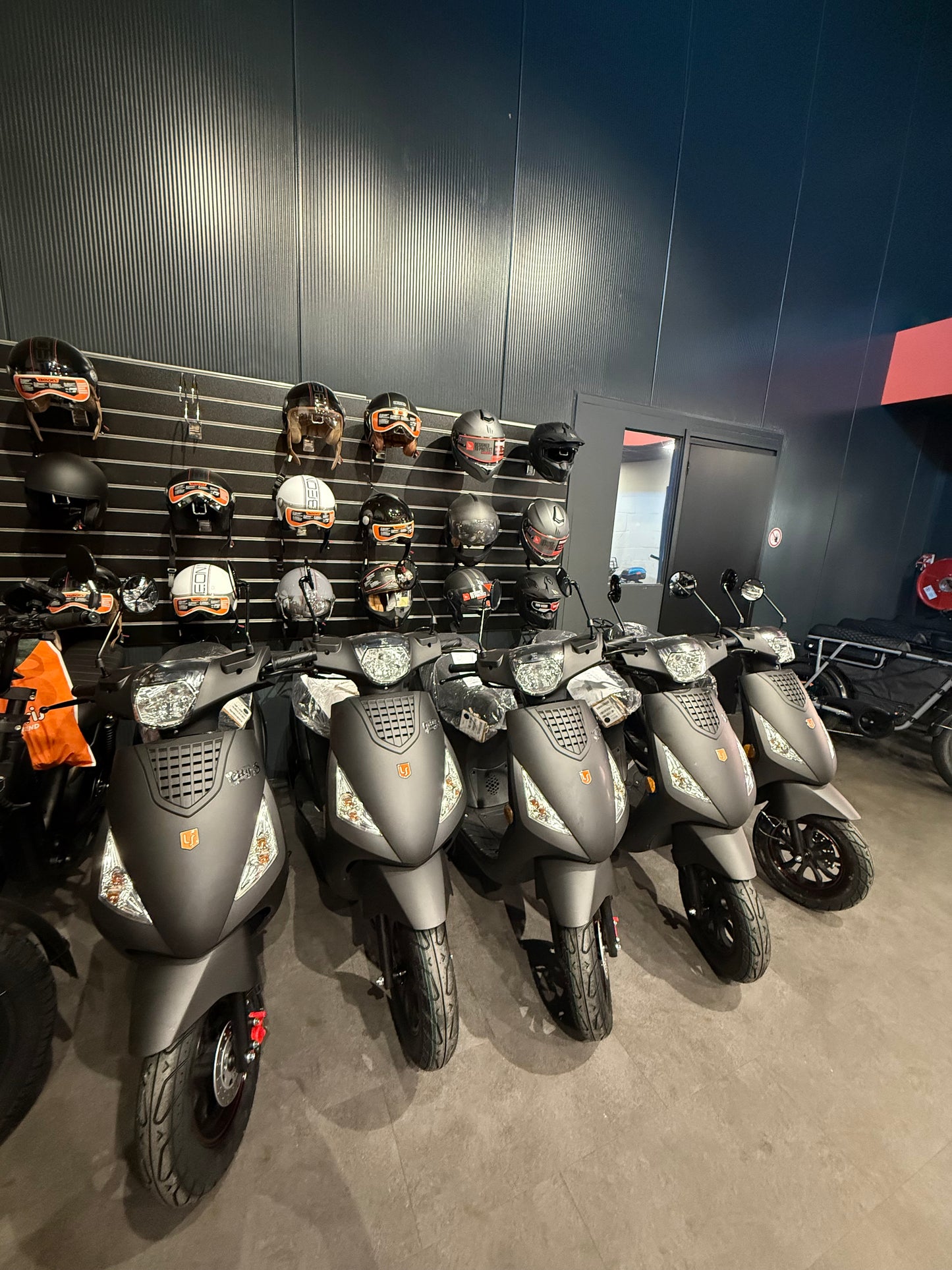 Scooter Rental – 25 km/h Speed